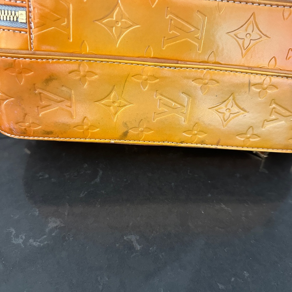Authentic Louis Vuitton Vernis Murray Backpack Yellow - Picture 8 of 16